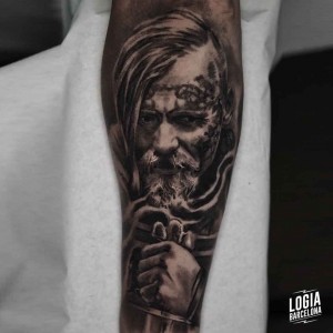 tatuaje_brazo_vikingo_logiabarcelona_mario_guerrero    